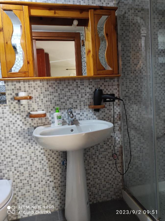 לינה וארוחת בוקר קטאניה Valenti מראה חיצוני תמונה